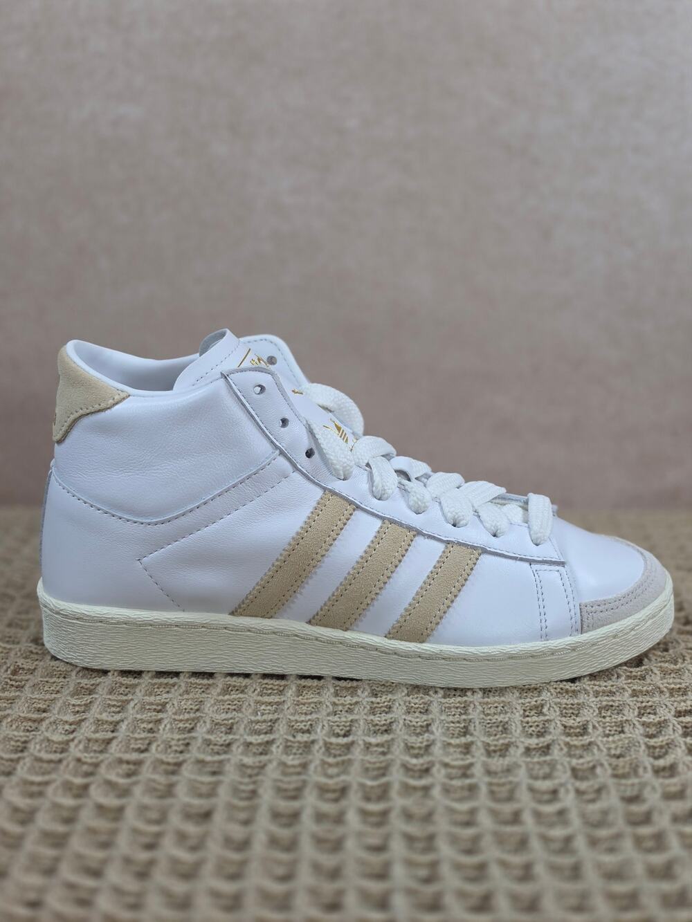 Adidas Jabbar Hi W Women’s 8 White Cream Off‑White Retro High Top – Brand New